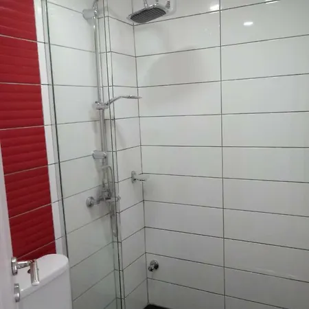 B&a Apartman *